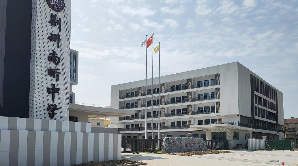 ce62064ba3b24ced8036bb225220db5(1)